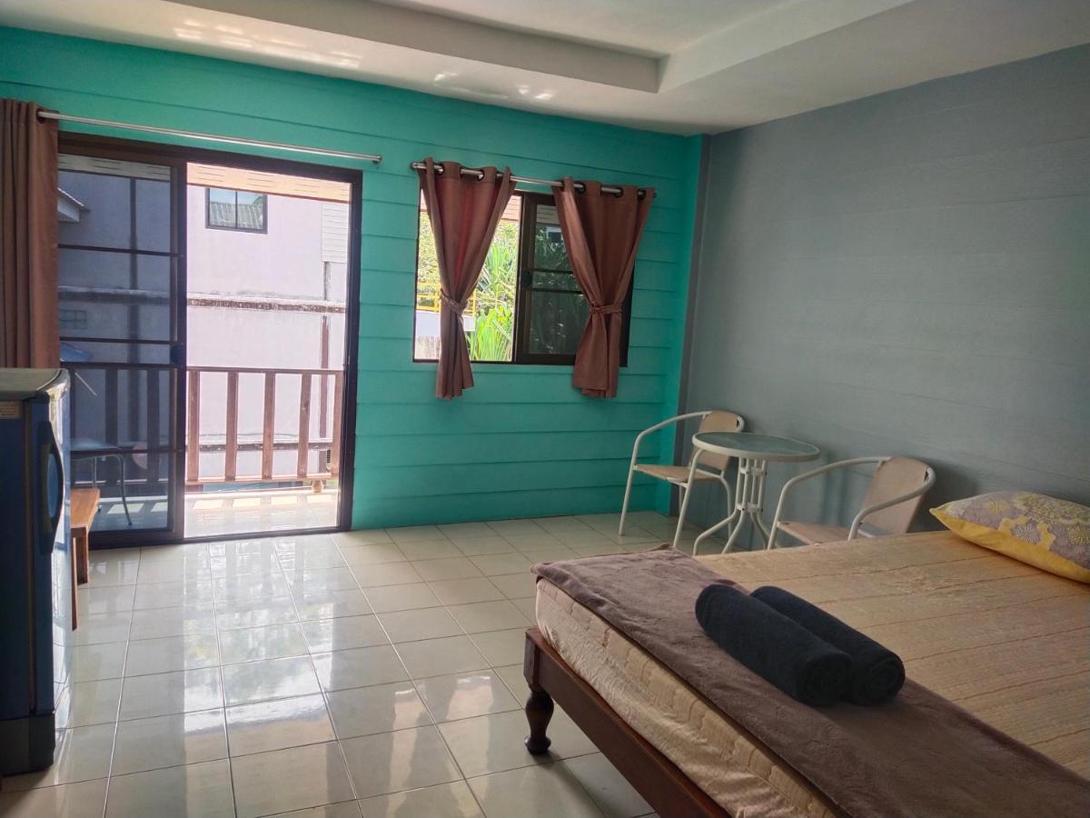 Phonsomboon Guesthouse Ko Tao Bagian luar foto