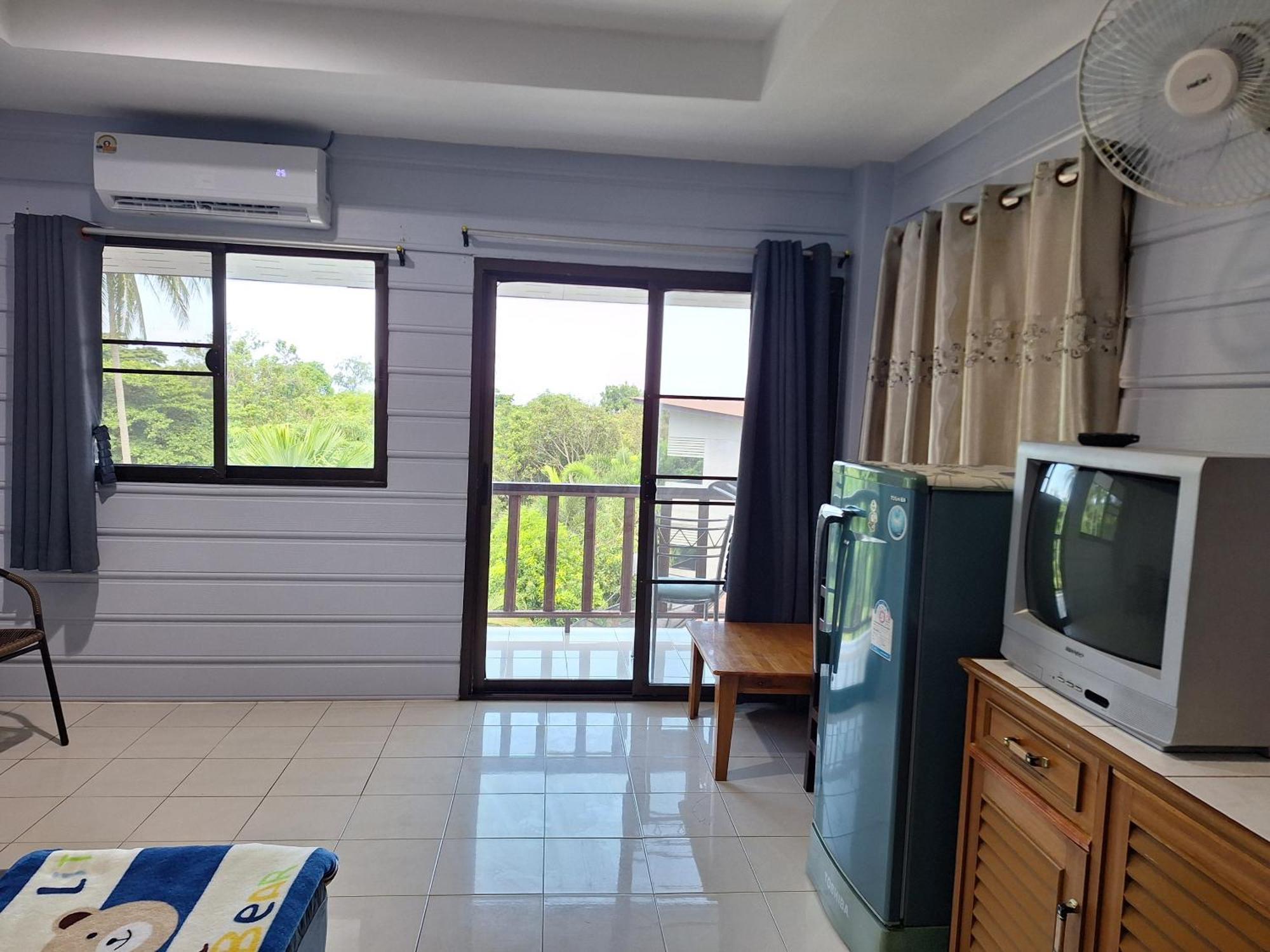 Phonsomboon Guesthouse Ko Tao Bagian luar foto